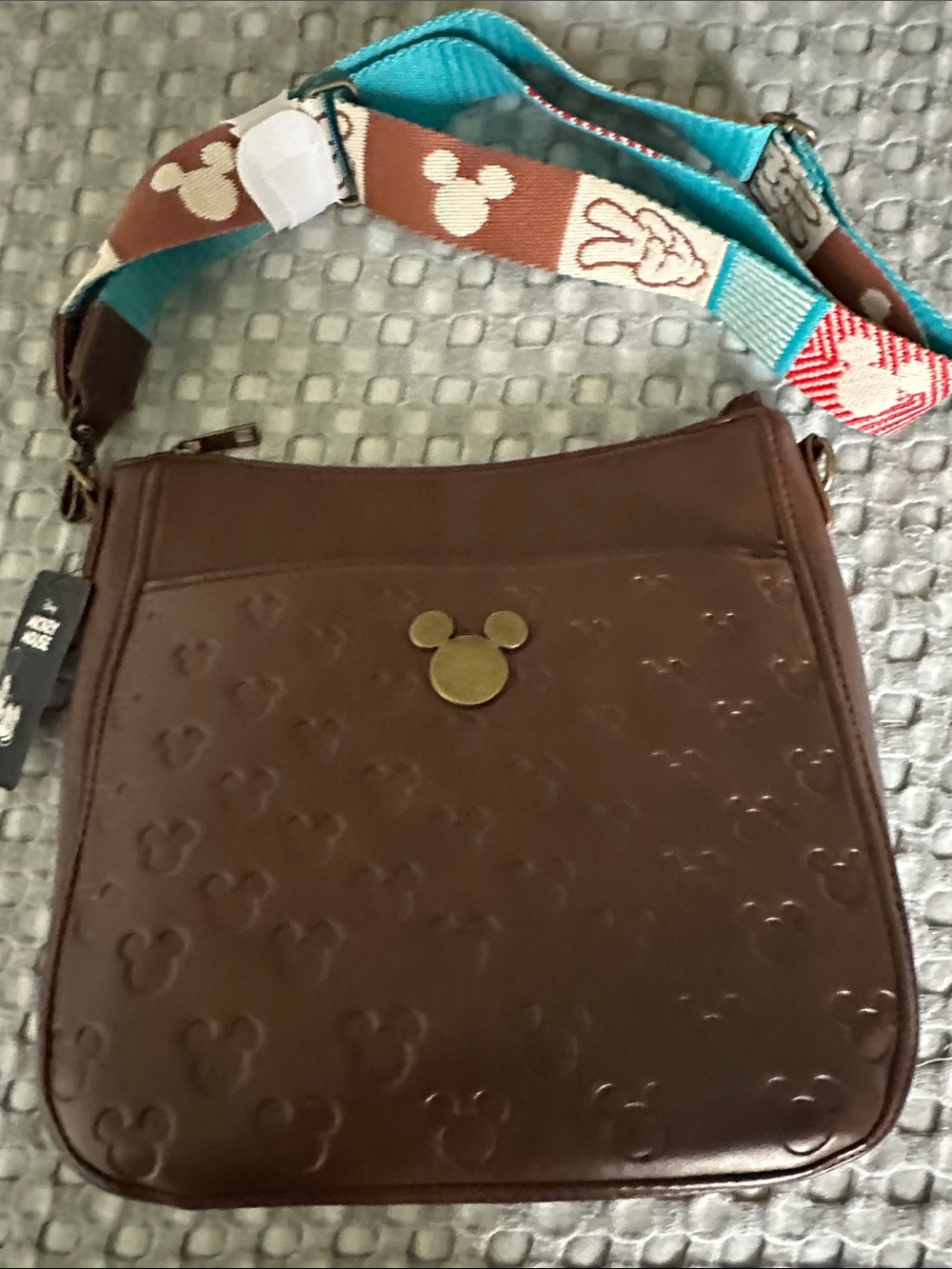 Disney Brown Crossbody Bag with Colorful Woven Strap NWT Bioworld - Picture 4 of 13